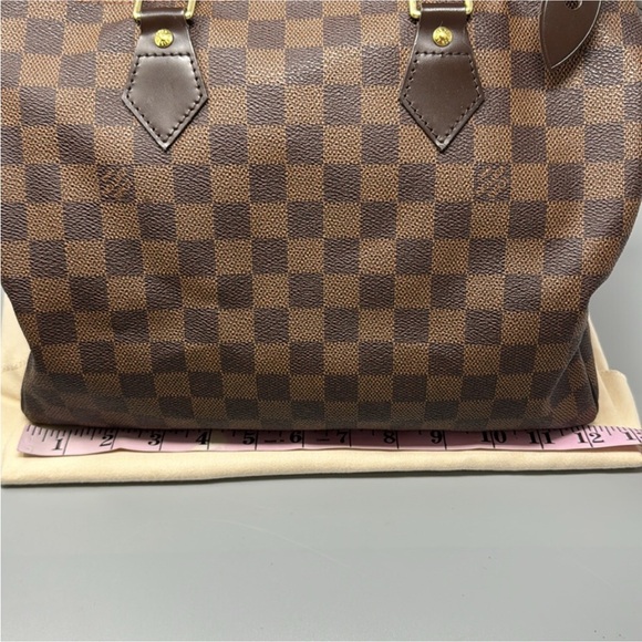 Louis Vuitton Damier Ebene Speedy 30 - Picture 11 of 14
